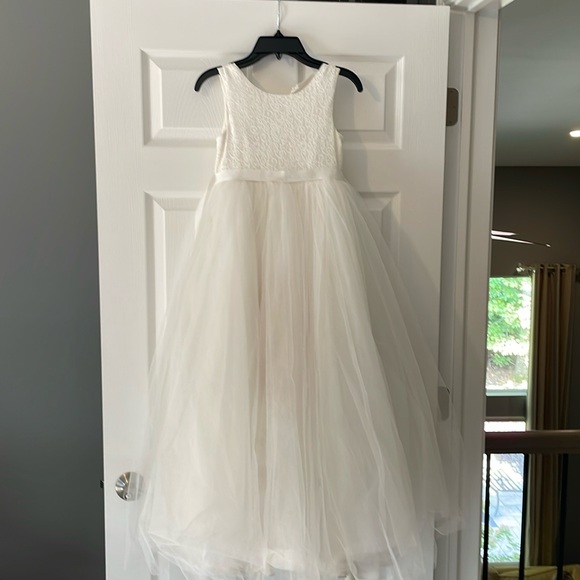 Communion Dress - Picture 1 of 2